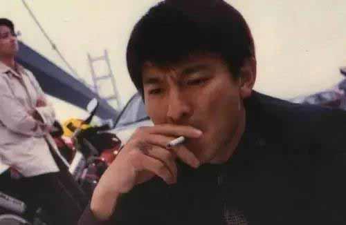 2022年,普通人怎么在互联网上赚钱? 【玻璃心别看】
